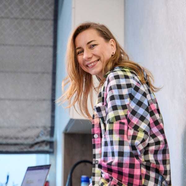 Ханна Кавалева (RU)